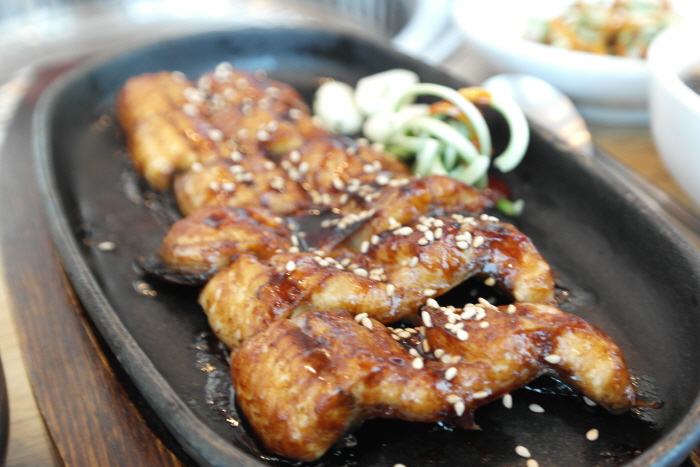 더리미집숯불장어