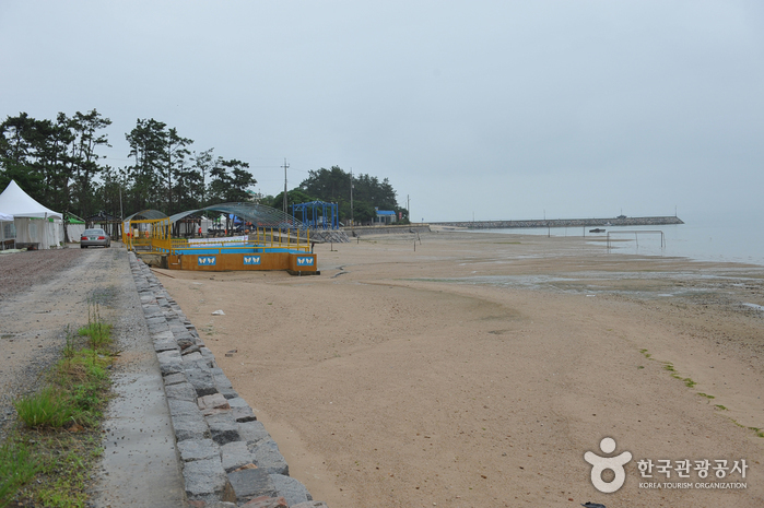 안악해수욕장
