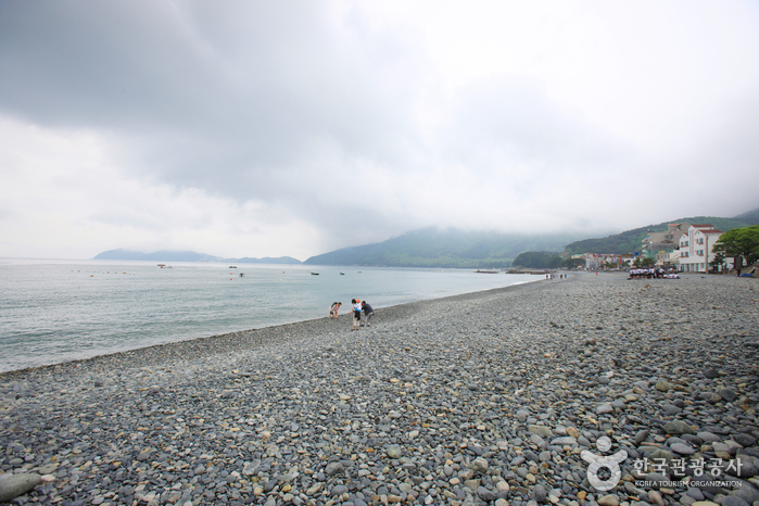 학동흑진주몽돌해변