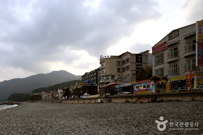 학동흑진주몽돌해변