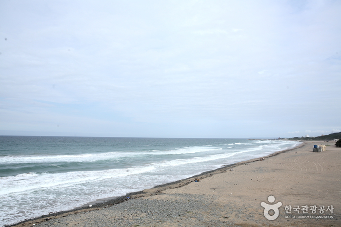 화진 해수욕장
