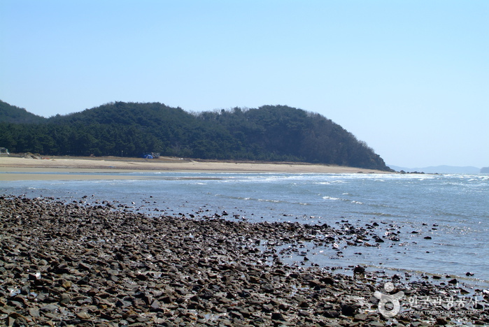 장돌해수욕장