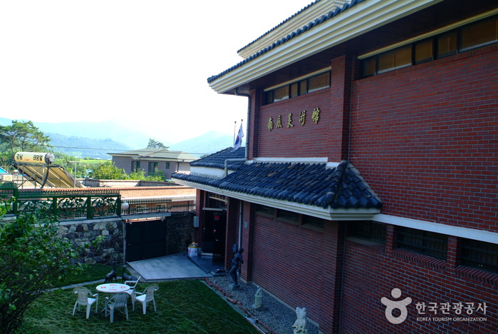 장전미술관 (구, 남진미술관)