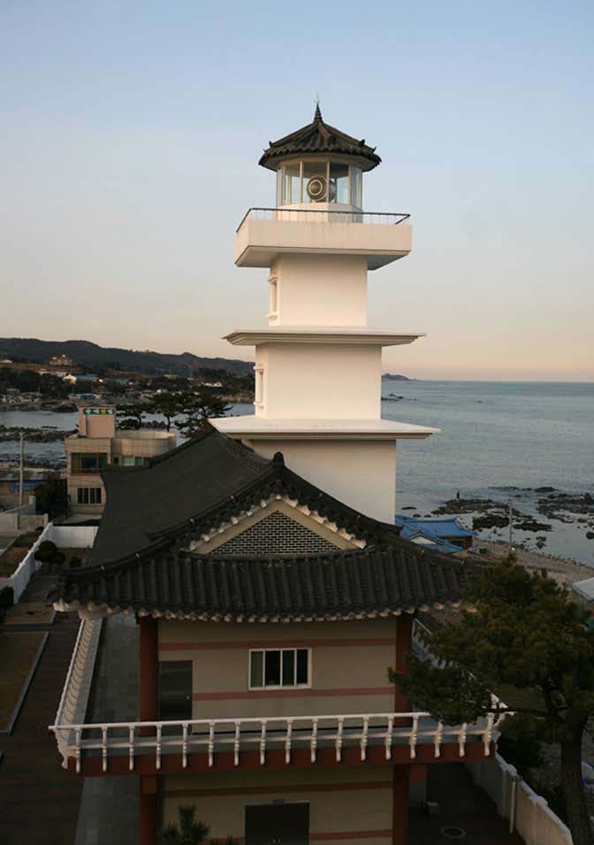 감포방파제등대