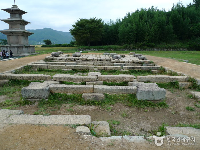경주 감은사지