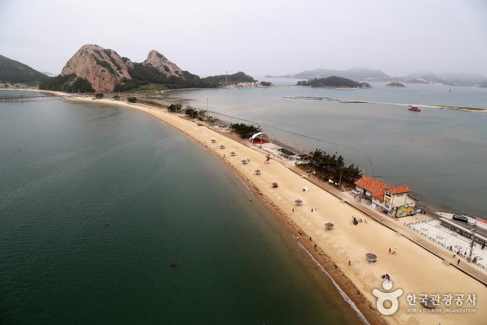 선유도해수욕장(몽돌해수욕장)