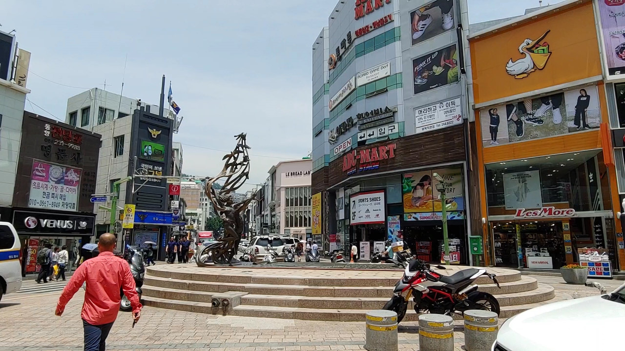 광복동 벽화골목 & 패션거리