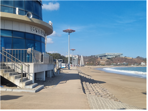 관성 해수욕장